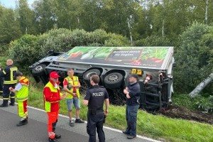 24.07.2023 - 06:34 // TH MITTEL - LKW umgekippt